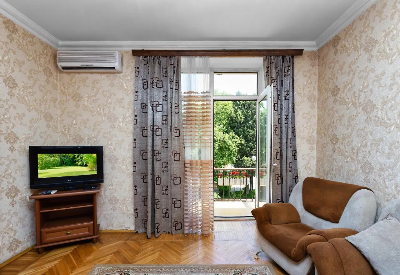 Apartments Formula 1 On Niyazi With Balconies Baku 0*,