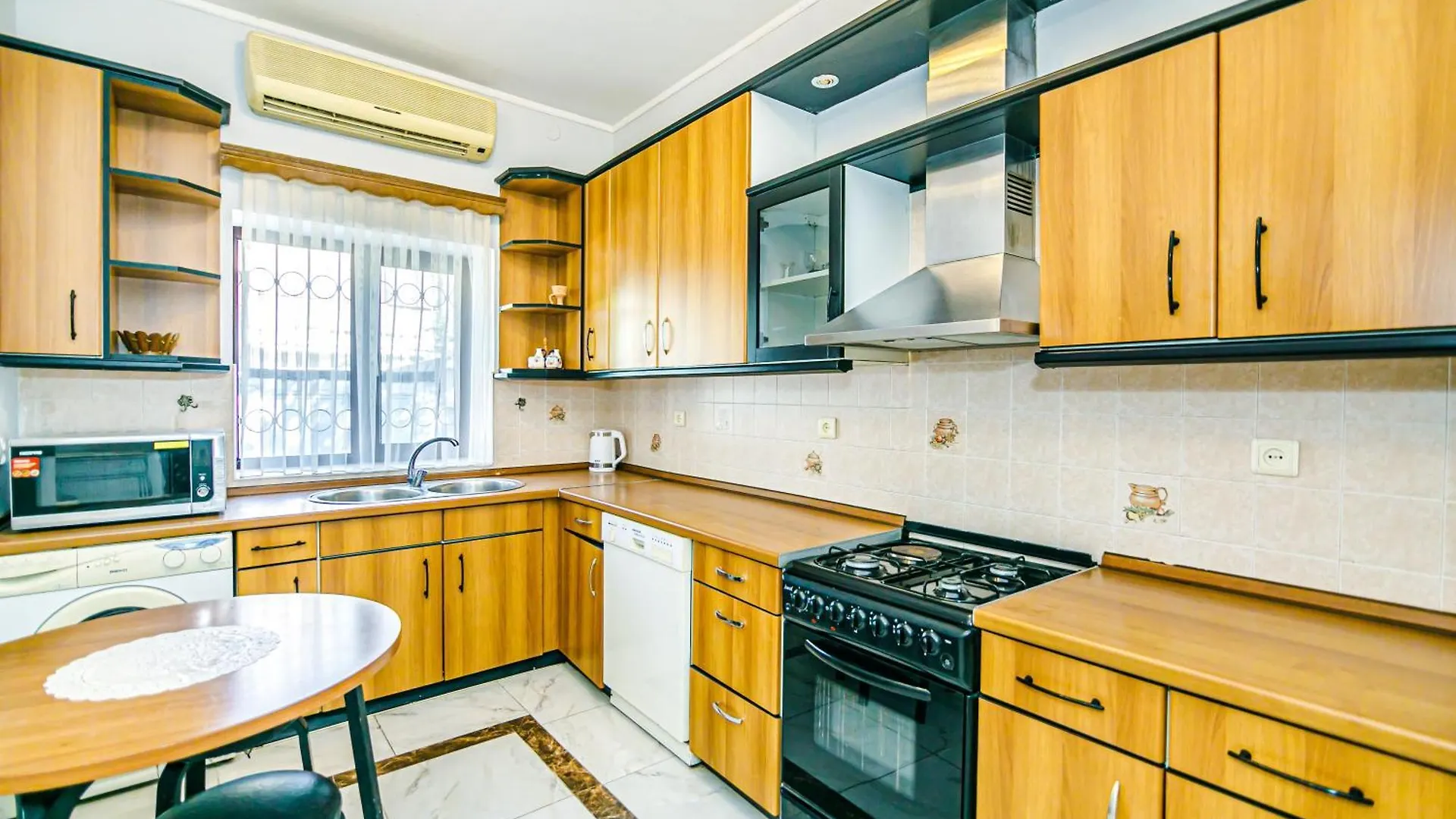 Apartments Formula 1 On Niyazi With Balconies Baku Azerbaijan