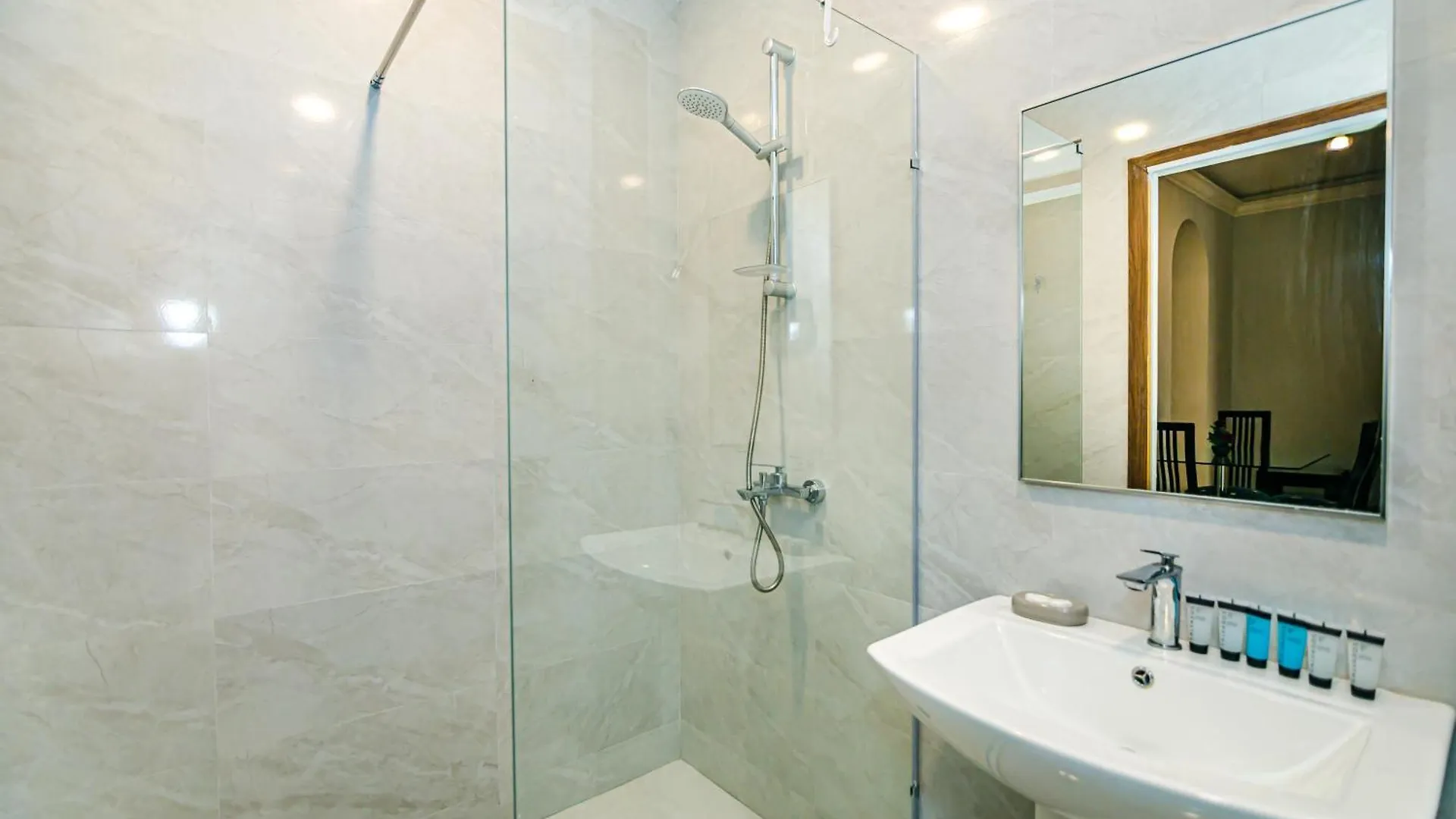 Apartments Formula 1 On Niyazi With Balconies Baku
